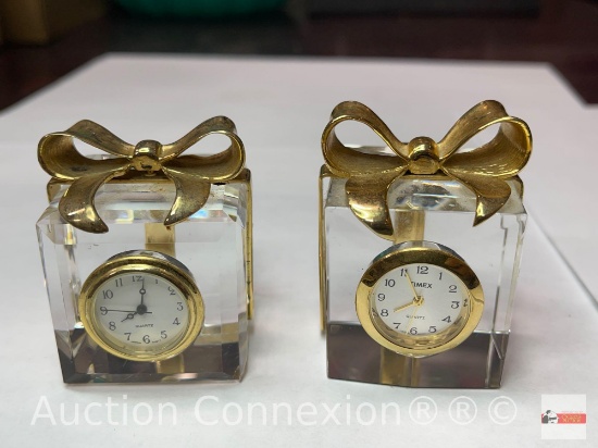 Collectible Mini clocks - 2 crystal presents