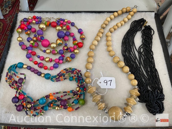 Jewelry - Necklaces, 4 lg.