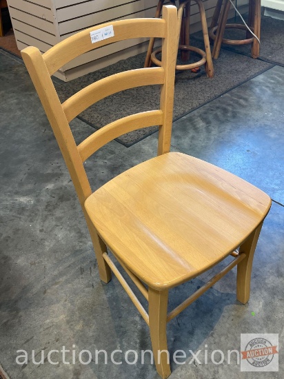 Wood side chair, blonde