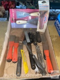 Tools - Scrapers, putty knives, box cutters