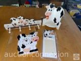 Decor - Cows, wall shelf w/hooks, corner shelf, clock, scratch pad wall hanger