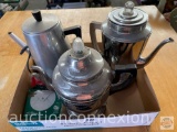 Kitchen ware - 3 Vintage electric Percolators, 10 cups 