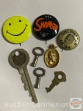 Collectibles - Sheraton Portland 1964 Lincoln pendant, 1964 Goldwater button, 2 button pins & keys