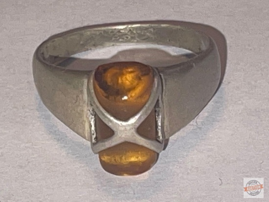 Jewelry - Ring, sterling w/ amber, sz 8