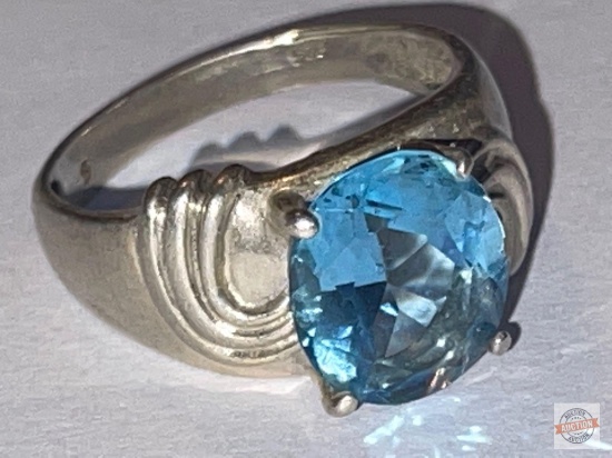 Jewelry - Ring, sterling w/ lite blue stone