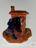 Black Americana - Porcelain outhouse figurine, 2.5