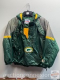 NFL Pro line Jacket, Greenbay Packers, has multi pockets, Child's Large