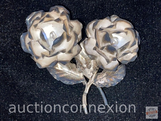 Jewelry - Brooch, Hecho en Mexico .925 Sterling Large double floral brooch, marked, 3"hx3"w