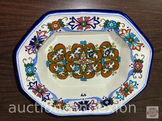 Mexican pottery Dish, Talavera hand painted and fired, 3.5"hx13"w