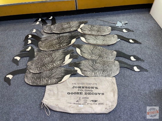 Goose Decoy's - Johnson's Large Folding goose decoys, 9 reg, 4 feeding, 22"wx9.5"h body