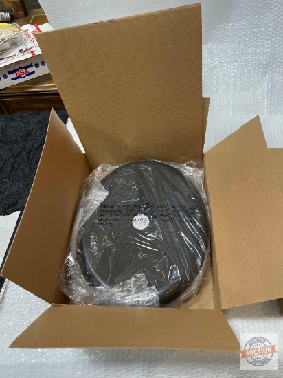 6ct 12"x15" Plastic oval serving platters, new in box, Black by Room Essentials