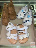 Baby shoes - 3 pr. 6-9 month