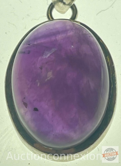 Jewelry - Amethyst oval cabochon pendant