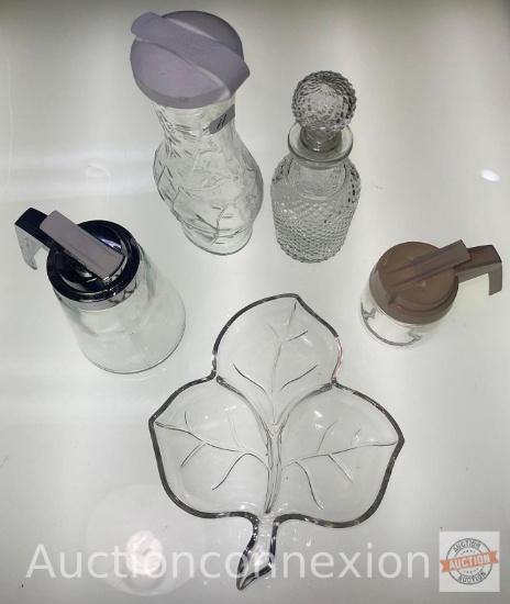 Glassware 5 - Leaf nut dish, 2 syrup dispensers and 2 cruets