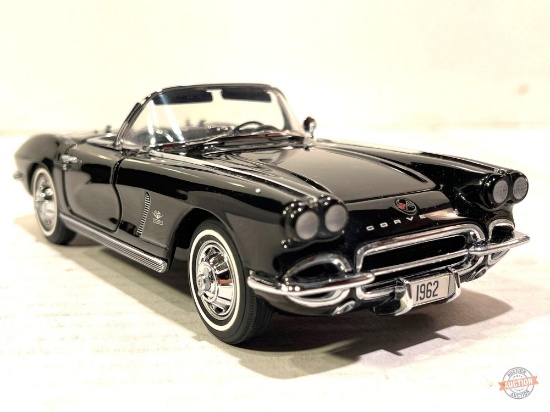 Die-cast Models - 1962 Corvette