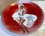 Collectibles - Collector Plates - Marilyn Monroe, In the 7 Year Itch