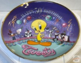 Collectibles - Collector Plates - Looney Tunes, Tweety