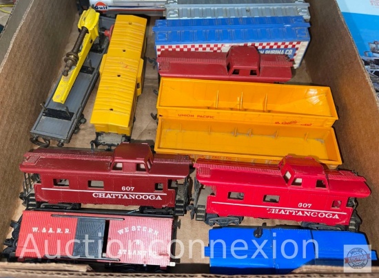 Toys - Vintage model train cars