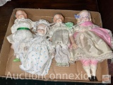 Dolls - 4 Porcelain bisque molded dolls, 9h