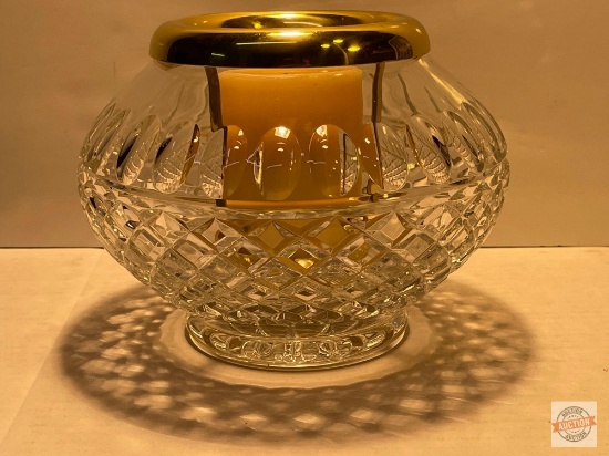 Crystal candle holder insert