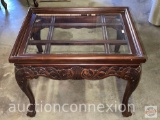 Furniture - Glass top end table