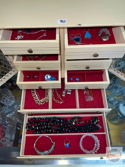 Jewelry Box with Jewelry