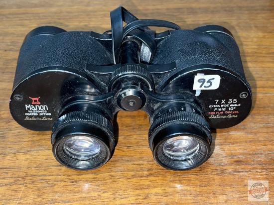 Binoculars - Manon