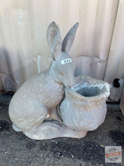 Gardening - Garden statues - Rabbit statue planter