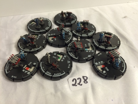 Lot of 10 Pieces Collector Loose Wizkids Miniature 2003 Armor Battle Mini-Figures - See Pictures