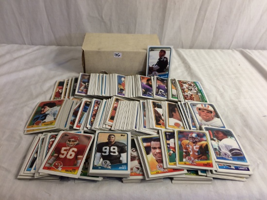 Collector Vintage 1988 Topps Footbal Full Set of 396 Cards