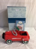 Collector 1999 Hallmark Kiddie Car Classics 1950 Holiday Murray General  Box Size: 8.3/4