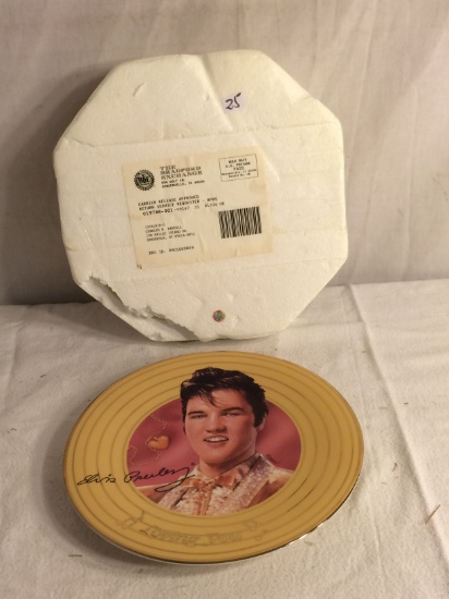 Collector Vintage Porcelai Plate "Loving You" Solid Gold Elvis Plate No.758A Size:8.3/8" Round COA