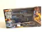 Collector Sealed Hotwheels Styar Trek U.S.S Vengeance Spaceship 8