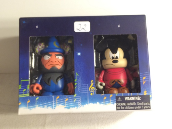 Collector Disney Vinylmation  Fantasia The Sorcerer's Apprentice Set No.1 of 8  3"Figure 6"W by 4.5"