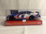 Collector Nascar Racing Champions #5 Gmac Financial Services 1:24 Scale Die Cast Car