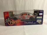 Collector Nascar Dale Earnhardt #3 GM Goodwrench Service 1:24 Scale Die Cast Car