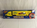 Collector Nascar Winner's Circle Jeff Gordon #24 Sesame Street 1/64 Trailer Rig Transporter Cab