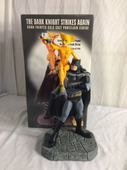 New DC, Direct Collectibles DK2 Dark Knight Strikes Again Hand-Panted Cold-Caast Porcelain Statue 16