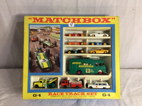 Collector Vintage Matchbox Lesney Product Race Track Set G-4 Complete Set 12.5"W by 10.3/4"Tbox