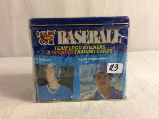 Collector factory Sealed 1987 Fleer Baseball Sport Cards Team Logo Stickjer & Updated Cards