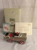 Collector New Kiddie Car Classics 1961 Murray Circus Car Hallmark QHG9014 Box Size:9.3/4