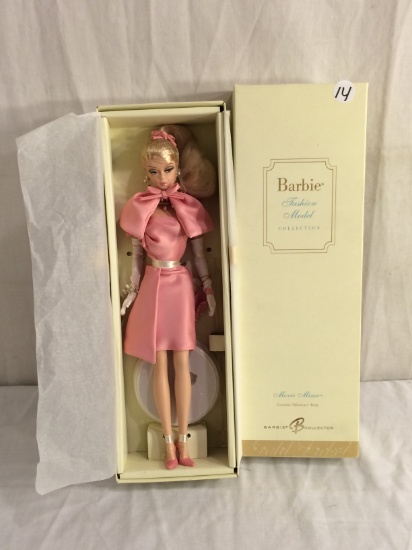 NIB Barbie Genuine Silkstone Body Fashion Model Gold Label Collection "Movie Mixer" 13.5" T Box