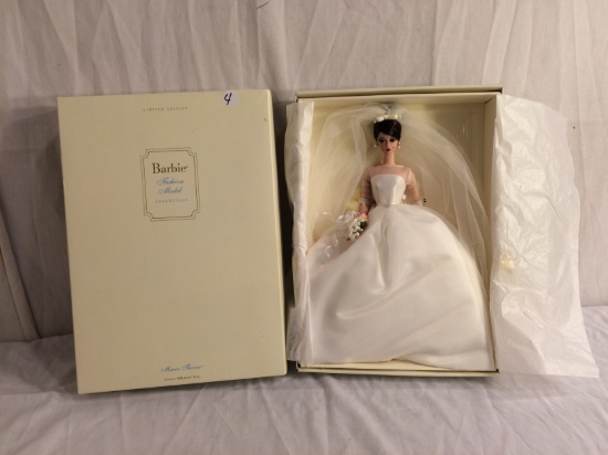 NIB Barbie Genuine Silkstone Body Fashion Model Gold Label Collection "Maria Theresa" 13.5"T X 9.5"