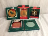 Lot of 5 Pcs Collector Assorted Tittles and Design Hallmark keepsake Ornament 4