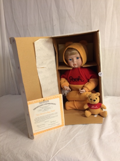 Collector The Ashton-Drake Doll Winnie the Pooh" You need a hug, Pooh" W/Coa 14"Tall Box