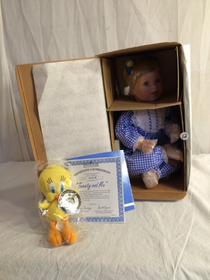 Collector The Ashton-Drake Doll Looney Tunes "Tweety and Me" Doll W/COA Size:13.3/4"T Box