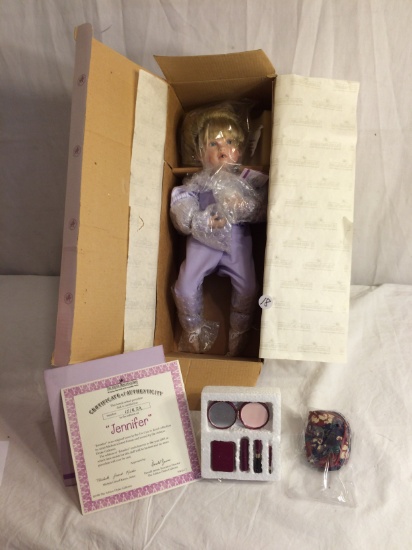 Collector The Ashton-Drake Doll "Jennifer" Porcelain No.1618FA With COA 15.5"Tall Box