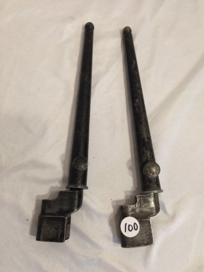 Collector Vintage WW2 British Army No 4 Mark II spike bayonet Size each: 10.5"Tall/each
