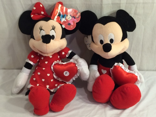 Lot of 2 Collector Pieces New With tags Disney Soft Stuff Plush Toys Mickey and Minnie 15-18"T