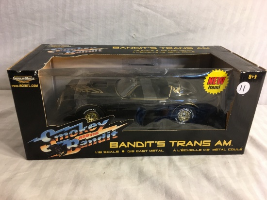 Collector American Muscle ERTL Bandit's Trans Am 1:18 Scale Die-Cast Metal Smokey